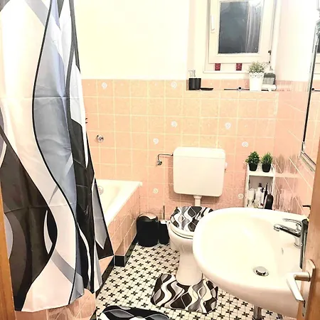 Private Bedroom, Living And Bathroom In A Shared In The Heart Of *